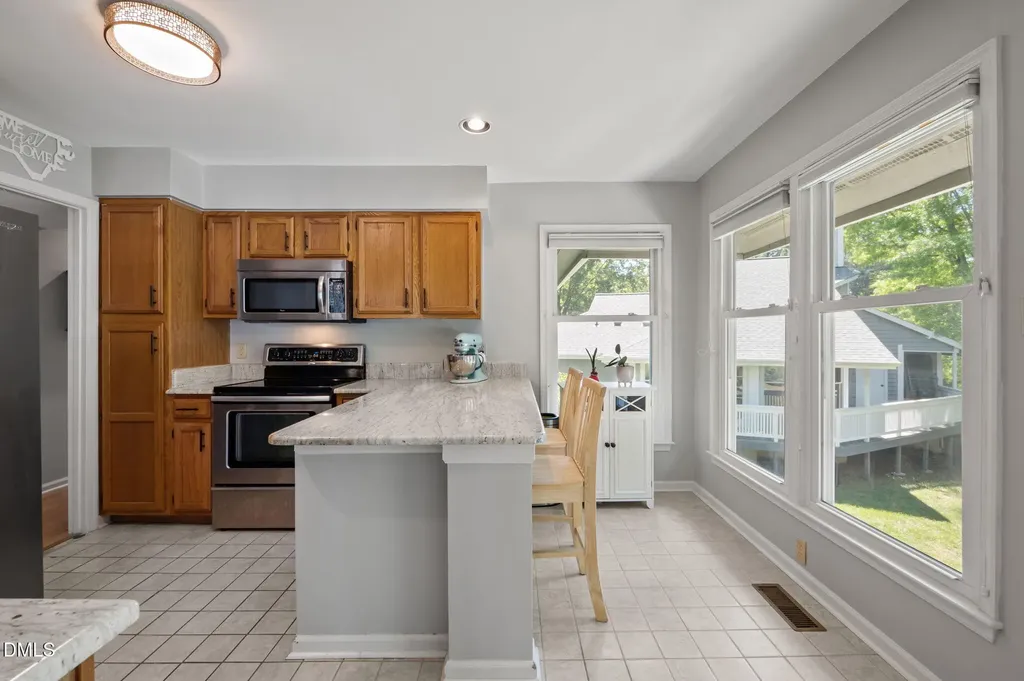105 Elmwood Circle Chapel Hill NC 27514