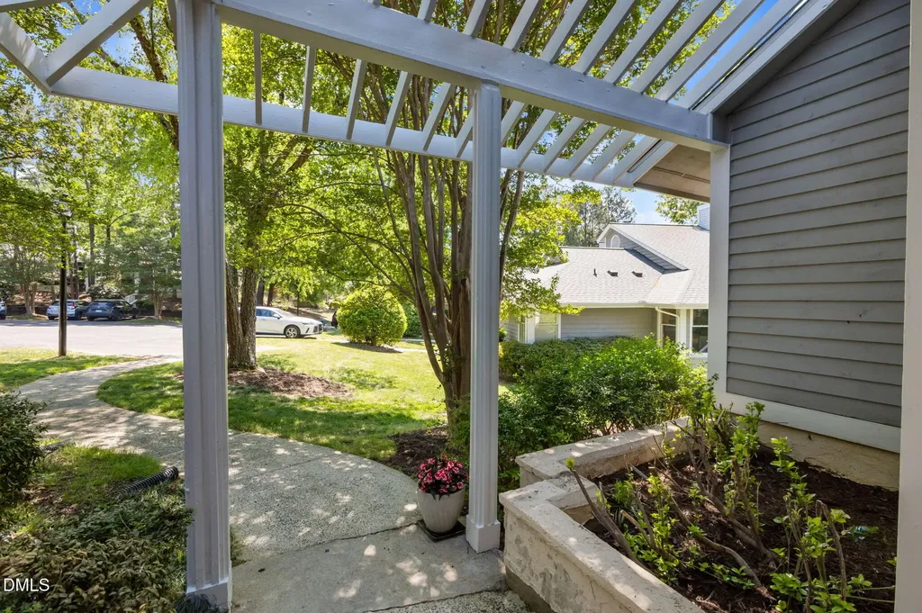 105 Elmwood Circle Chapel Hill NC 27514