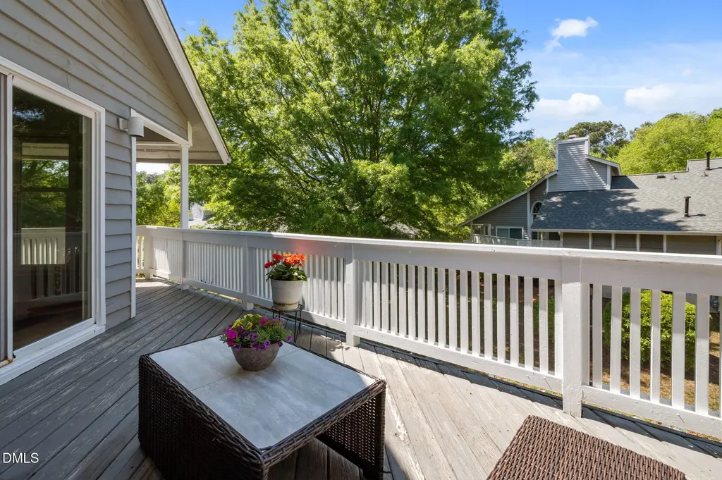 105 Elmwood Circle Chapel Hill NC 27514