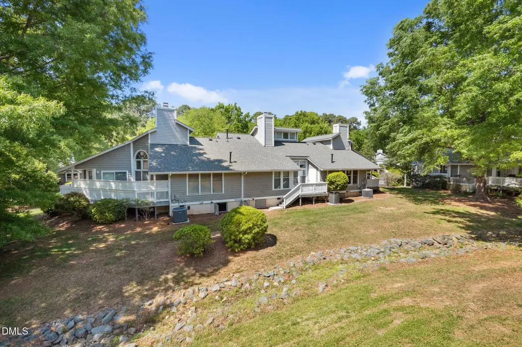 105 Elmwood Circle Chapel Hill NC 27514