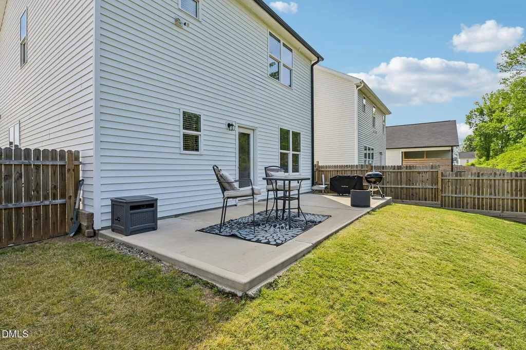 369 Sturgeon Street Clayton NC 27527