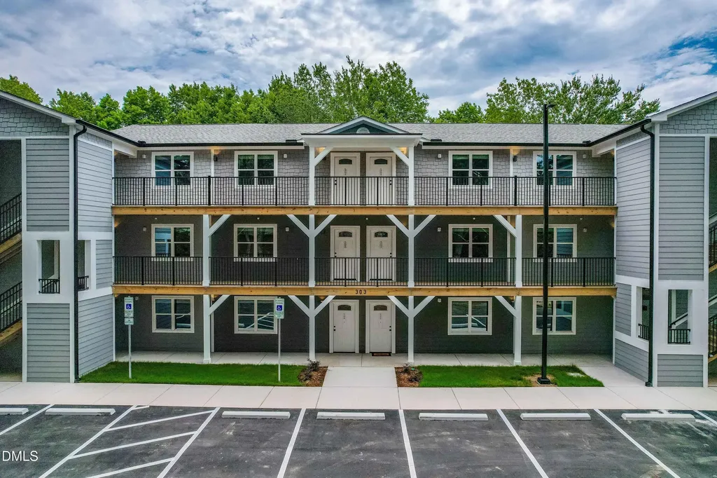 303 Linwood Street Apex NC 27502