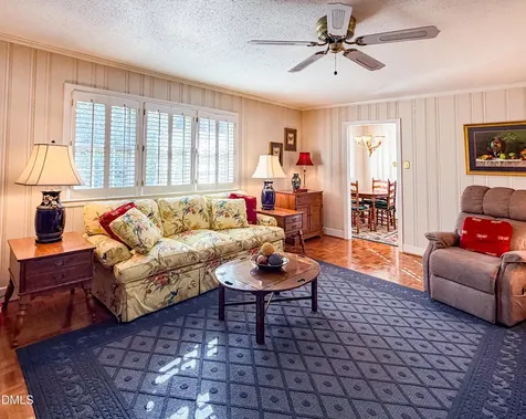 1604 Crescent Drive Henderson NC 27536