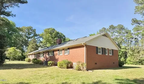 1604 Crescent Drive Henderson NC 27536