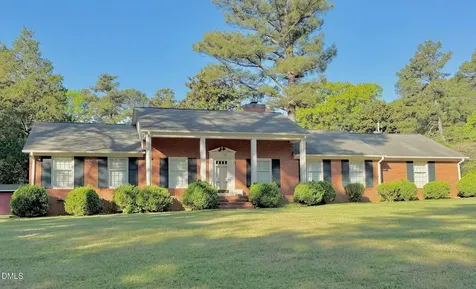 1604 Crescent Drive Henderson NC 27536