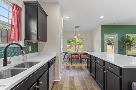 39 Pal Court Benson NC 27504