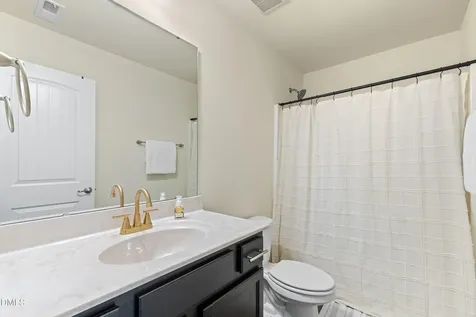 39 Pal Court Benson NC 27504