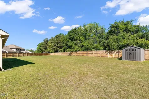 39 Pal Court Benson NC 27504