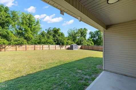 39 Pal Court Benson NC 27504