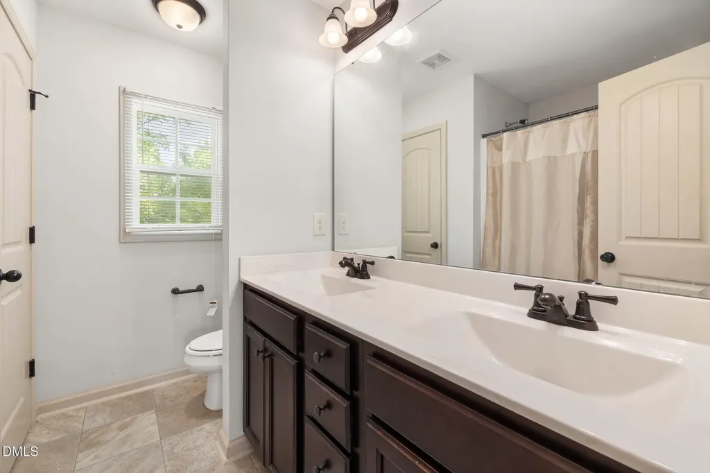 329 Chamberlain Drive Clayton NC 27527