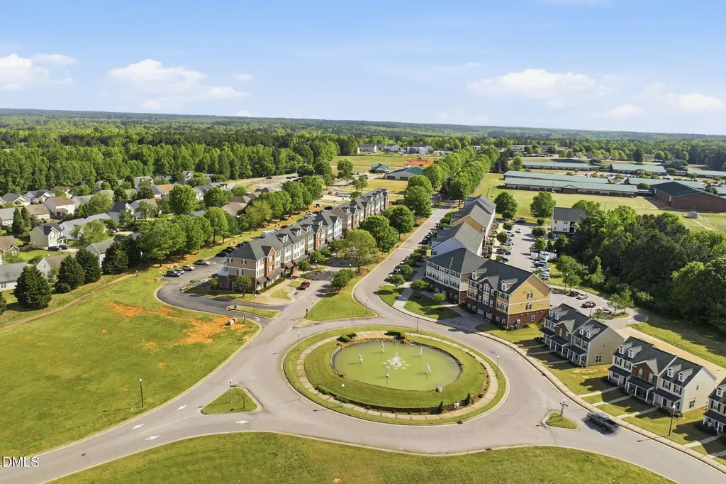 329 Chamberlain Drive Clayton NC 27527
