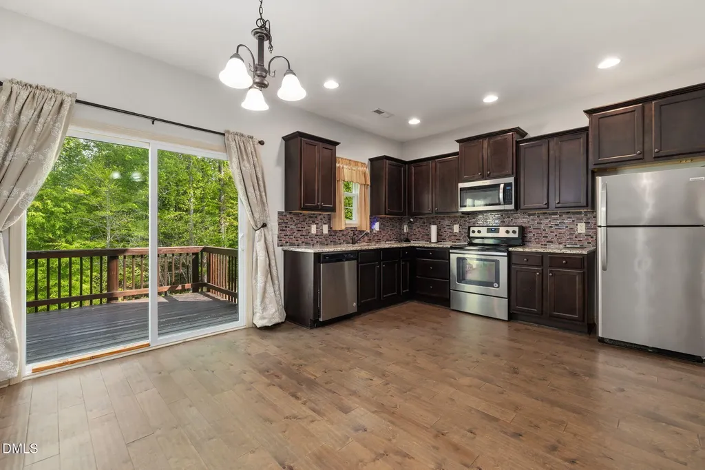329 Chamberlain Drive Clayton NC 27527