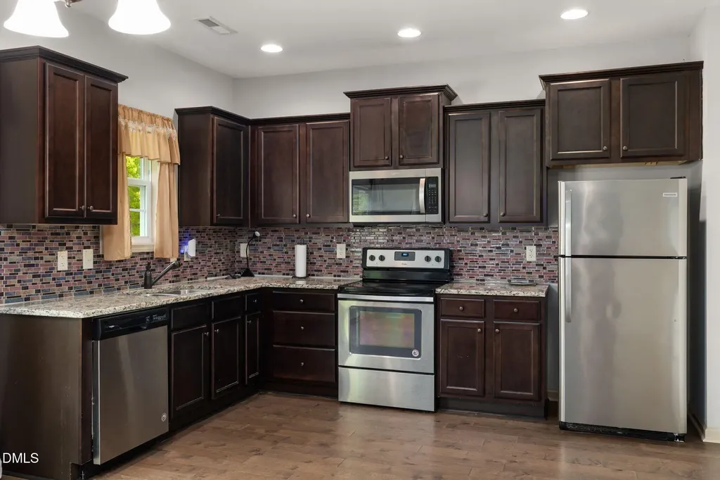 329 Chamberlain Drive Clayton NC 27527