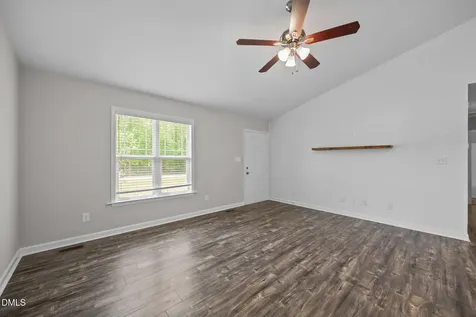 512 Bragg Lane Hurdle Mills NC 27541