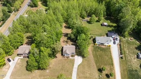 512 Bragg Lane Hurdle Mills NC 27541