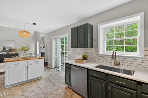 2505 Summit Drive Hillsborough NC 27278