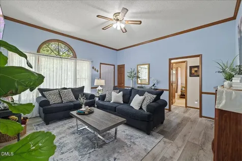 156 Thistle Drive Youngsville NC 27596