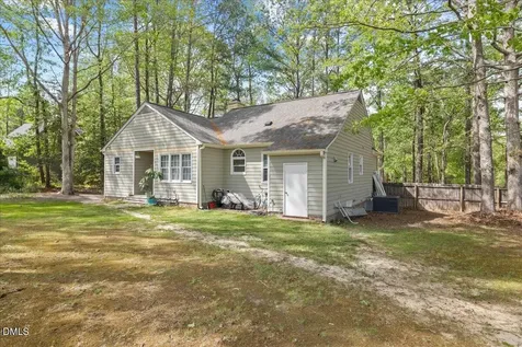156 Thistle Drive Youngsville NC 27596