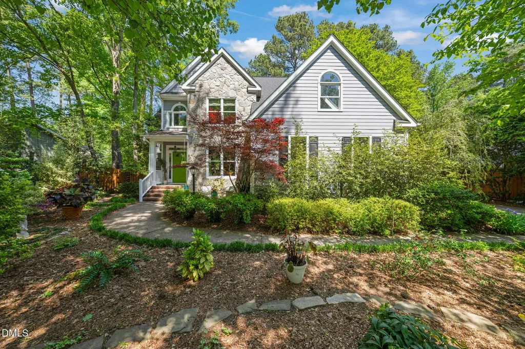2112 Ridgefield Drive Chapel Hill NC 27517
