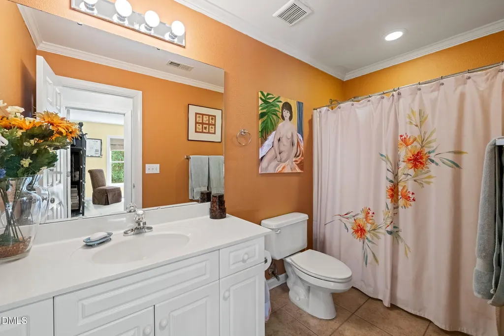 2112 Ridgefield Drive Chapel Hill NC 27517