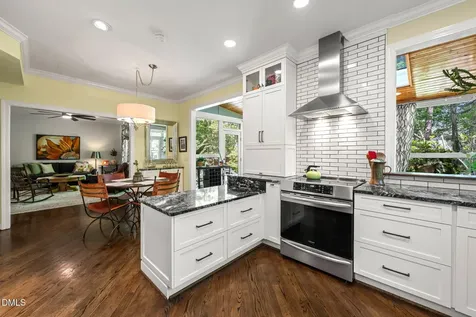 2112 Ridgefield Drive Chapel Hill NC 27517