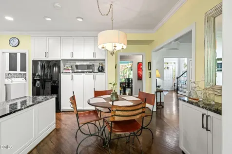 2112 Ridgefield Drive Chapel Hill NC 27517