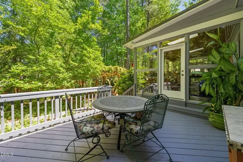 2112 Ridgefield Drive Chapel Hill NC 27517