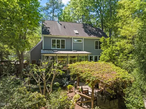 2112 Ridgefield Drive Chapel Hill NC 27517