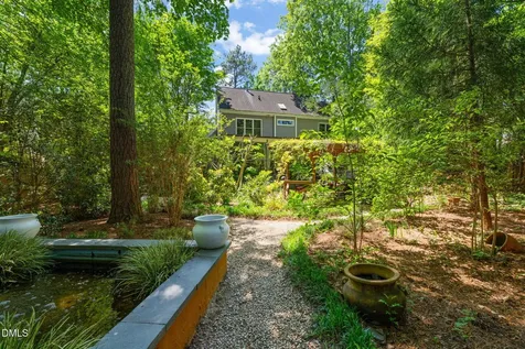 2112 Ridgefield Drive Chapel Hill NC 27517