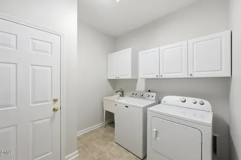 1011 Upchurch Farm Lane Cary NC 27519