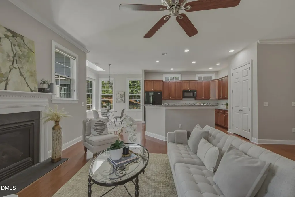 9805 Carlyle Hills Way Raleigh NC 27617