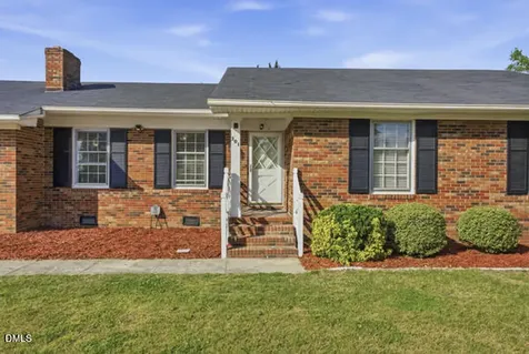 301 Halifax Street Clinton NC 28328