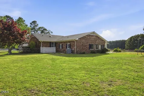 301 Halifax Street Clinton NC 28328