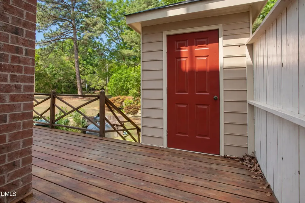 5018 Dunwoody Trail Raleigh NC 27606