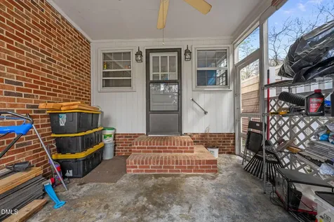 1225 2nd Street Eden NC 27288