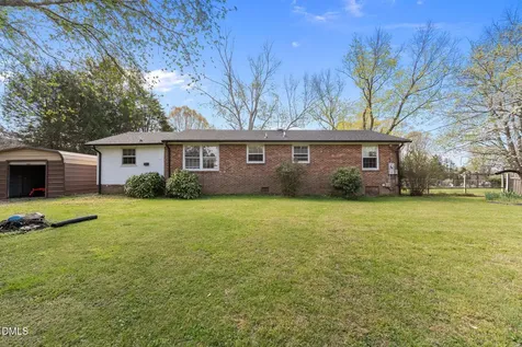 1225 2nd Street Eden NC 27288