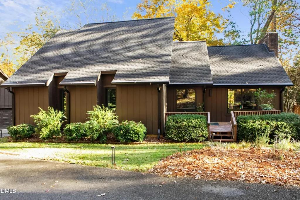 11028 Trappers Creek Drive Raleigh NC 27614