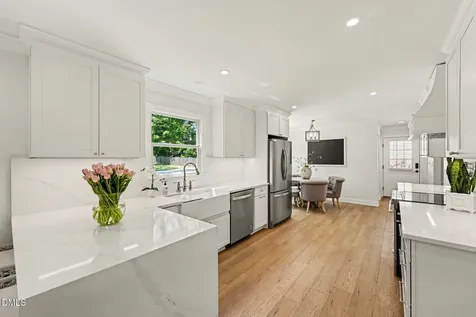5605 Knollwood Road Raleigh NC 27609