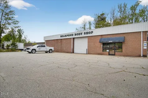 3688 Raleigh Road Henderson NC 27537