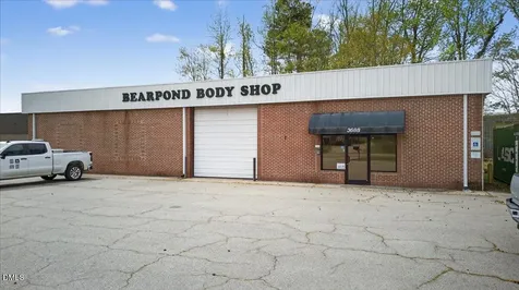 3688 Raleigh Road Henderson NC 27537