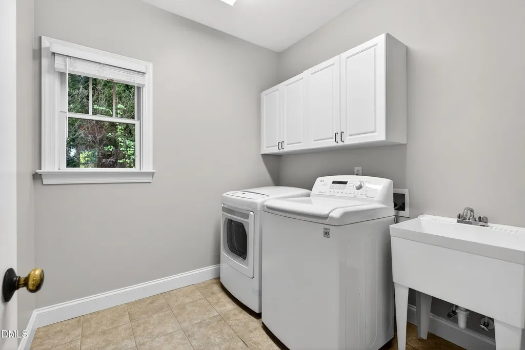 141 Eden Glen Drive Holly Springs NC 27540