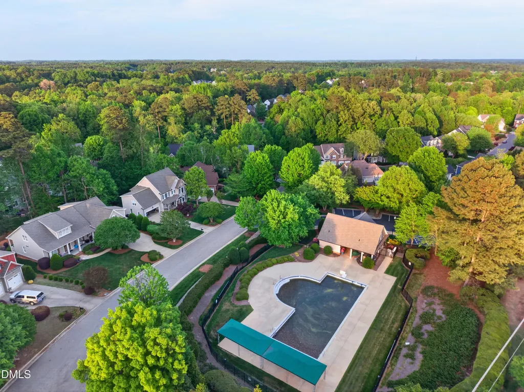 141 Eden Glen Drive Holly Springs NC 27540