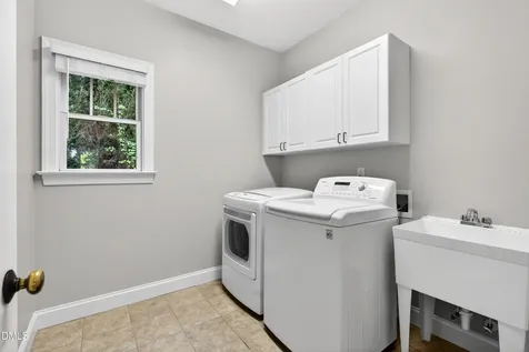 141 Eden Glen Drive Holly Springs NC 27540