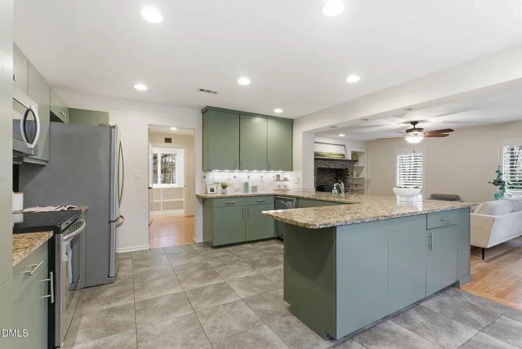 3201 Fieldview Court Raleigh NC 27607