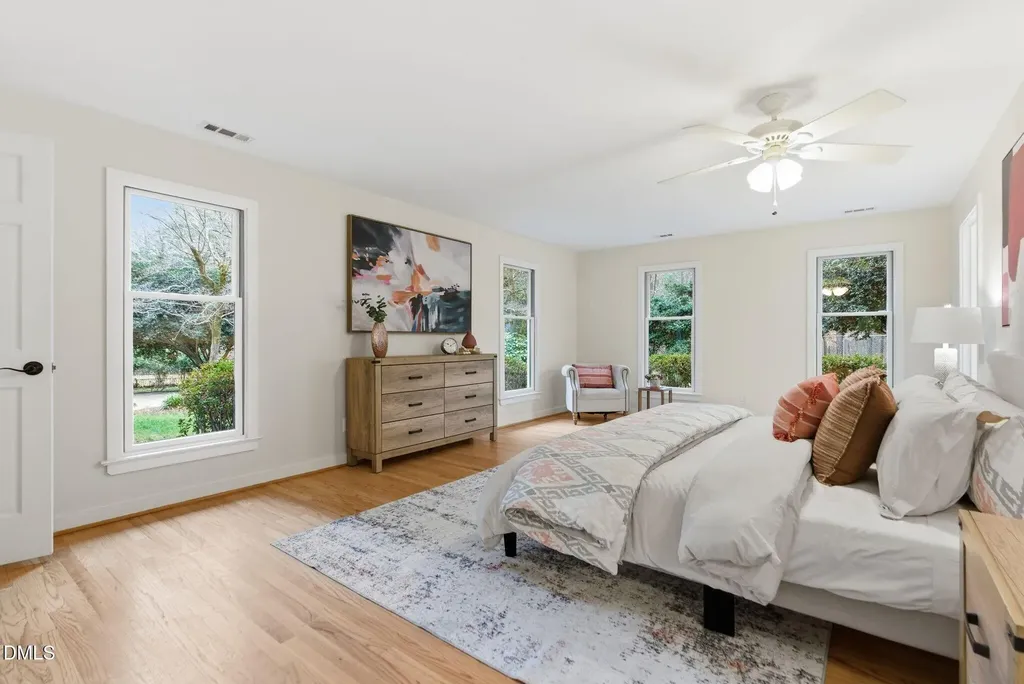 3201 Fieldview Court Raleigh NC 27607