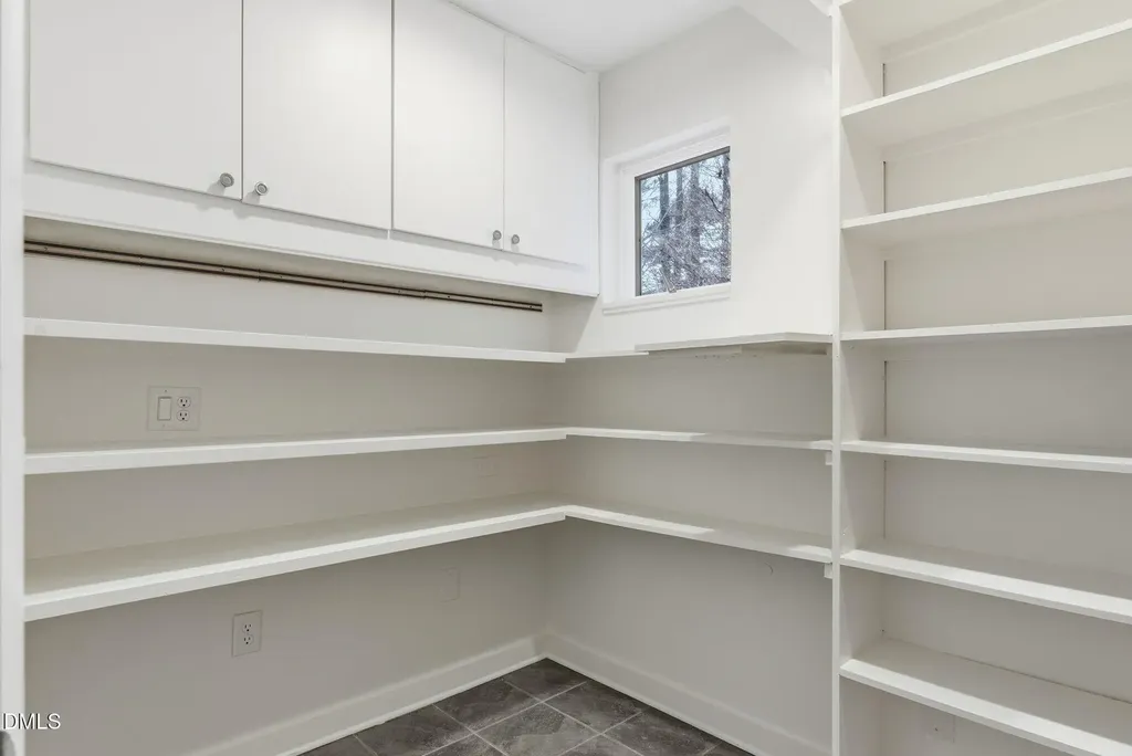 3201 Fieldview Court Raleigh NC 27607