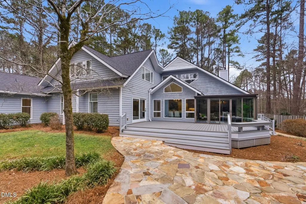 3201 Fieldview Court Raleigh NC 27607