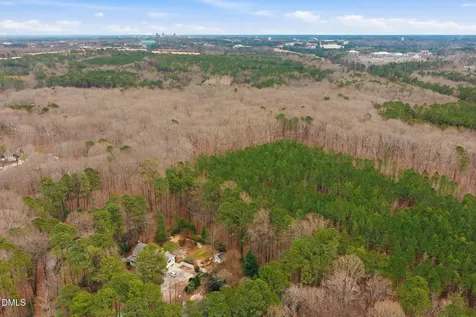 3201 Fieldview Court Raleigh NC 27607