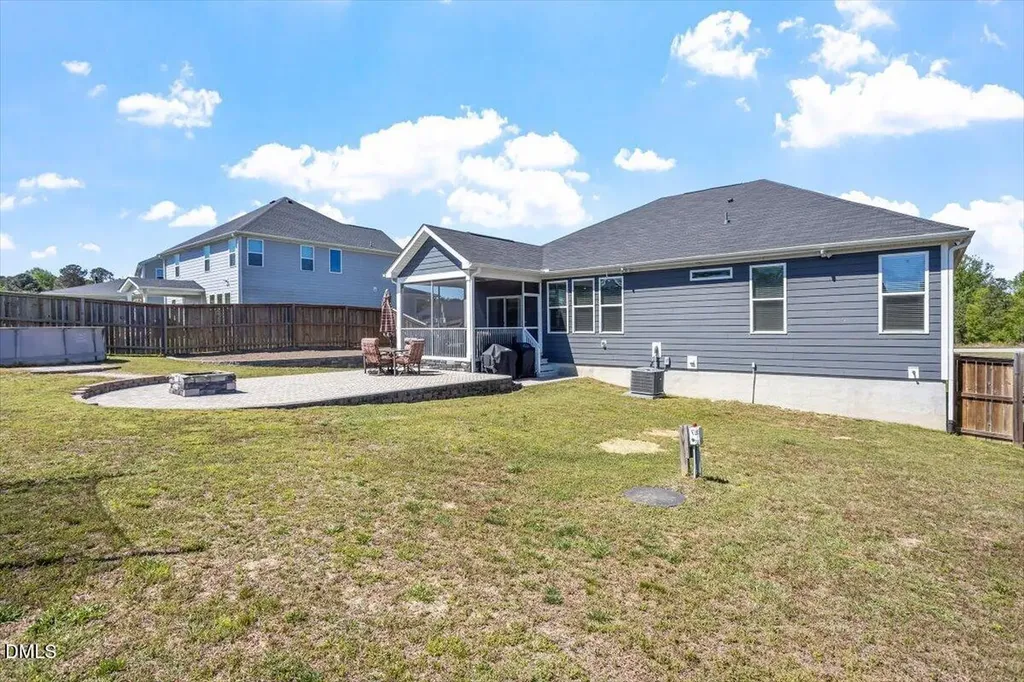 395 Windy Farm Drive Fuquay Varina NC 27526