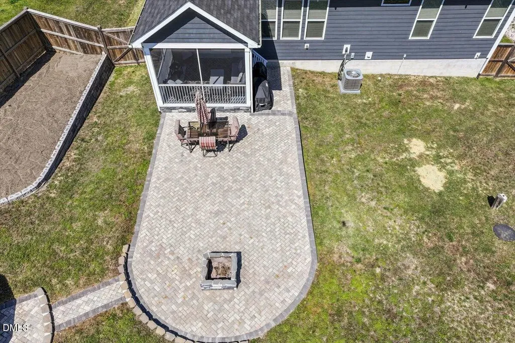 395 Windy Farm Drive Fuquay Varina NC 27526